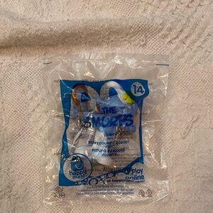 2011 McDonald’s Happy Meal Smurfs Toy | Vanity Smurf